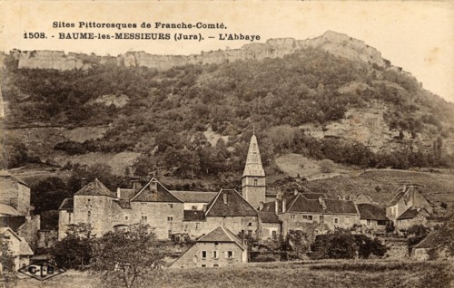 BAUME-LES-MESSIEURS. Département : Jura (39). Région : Franche Comté