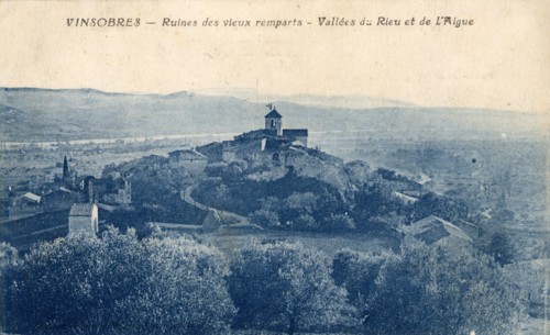 VINSOBRES. Département : Drome (26). Région : Auvergne-Rhône-Alpes (anciennement Rhônes-Alpes)
