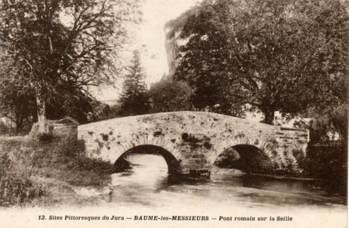 BAUME-LES-MESSIEURS