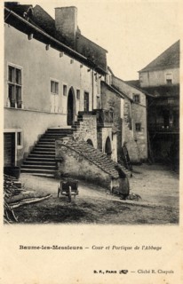 BAUME-LES-MESSIEURS