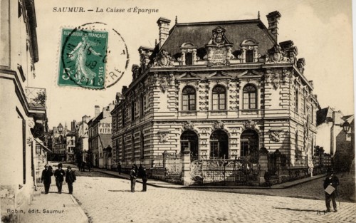 SAUMUR