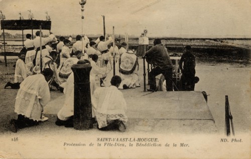 SAINT-VAAST-LA-HOUGUE