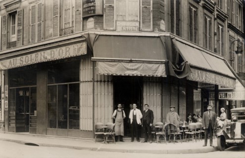 Paris, Brasserie "Au Soleil d'Or"