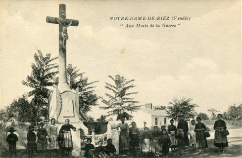 Notre-Dame-de-Riez, Monument aux morts