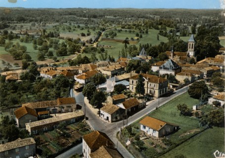 CHAMPAGNAC-DE-BELAIR
