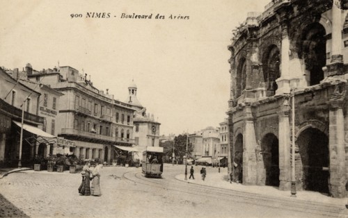 NIMES
