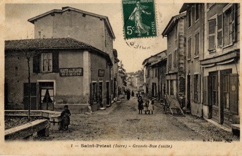 SAINT-PRIEST