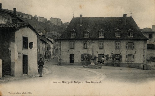 BOURG-DE-THIZY