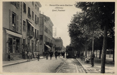 NEUVILLE-SUR-SAONE