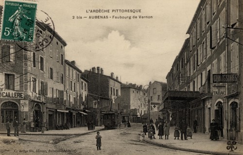AUBENAS