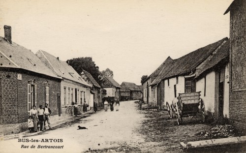 BUS-LES-ARTOIS