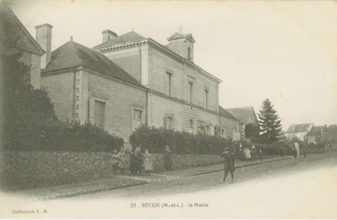 BECON-LES-GRANITS