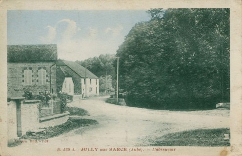 JULLY-SUR-SARCE