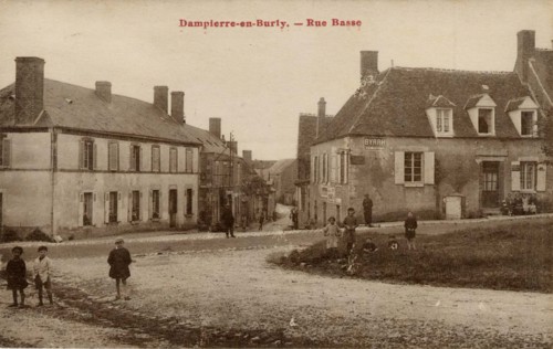 Dampierre-En-Burly