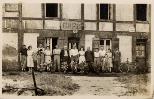 BRACQUETUIT