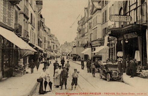 TROYES