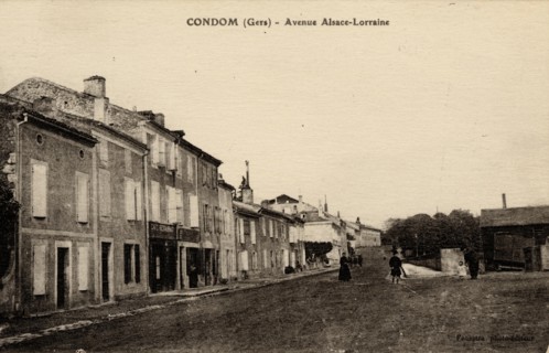 CONDOM