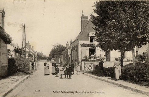 Cour-Cheverny