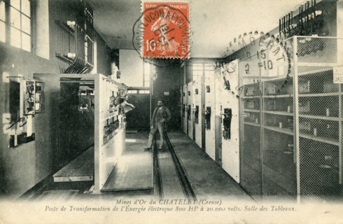 Salle des tableaux électriques de la mine d'or du Chatelet