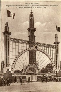 Entrée de l'Exposition Internationale de la Houille blanche et du Tourisme à Grenoble