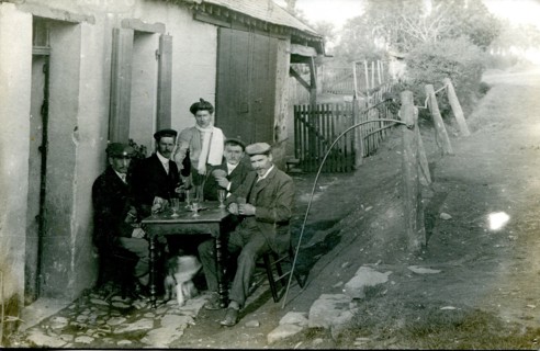 Saint-Denis-D'Anjou.
