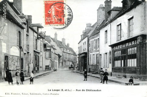 La Loupe