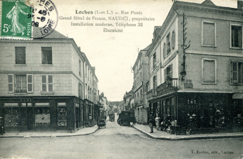 Loches