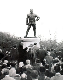 Unveiling of the statue of Mustapha Kemal