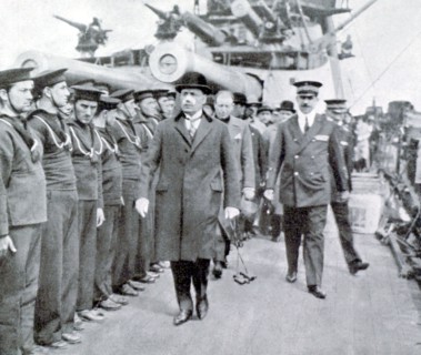 Départ de Mussolini pour la Tripolitaine (1926)