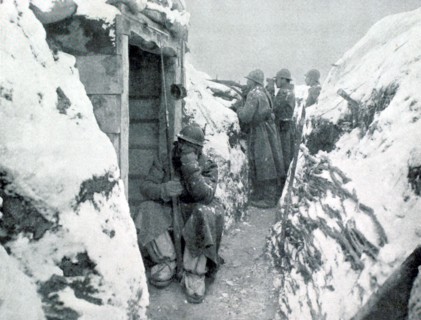 World War I, soldiers in the snow, in a trench