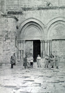 Jérusalem. Officiers et soldats français gardant le Saint-Sépulcre (1918)