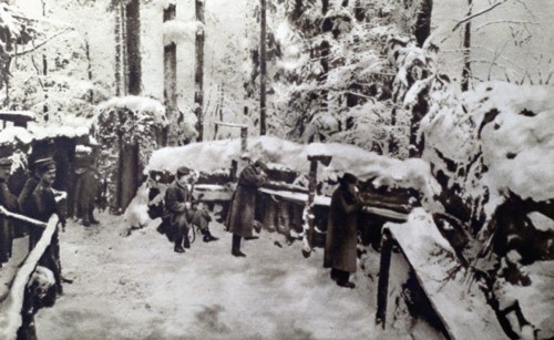 Première Guerre Mondiale. Les Allemands dans les tranchées des Vosges (1916)