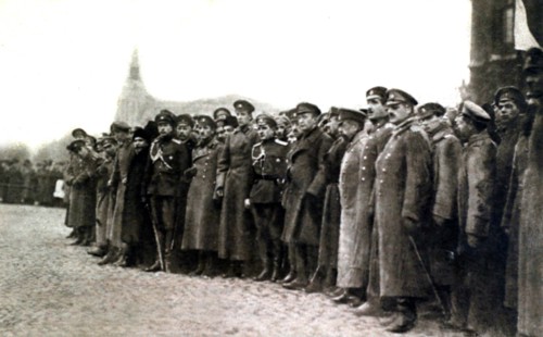 Révolution russe. Le dernier jour passé par Kérensky à Pétrograd (1918)