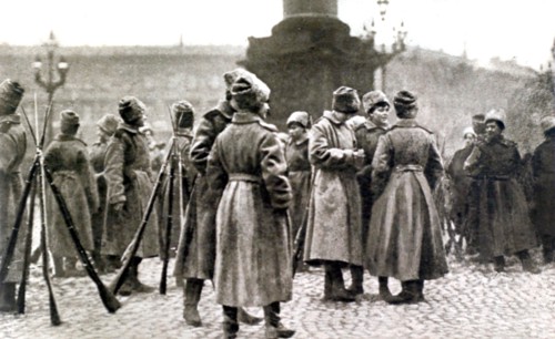 Russian Revolution. Kerensky's last day in Petrograd (1918)