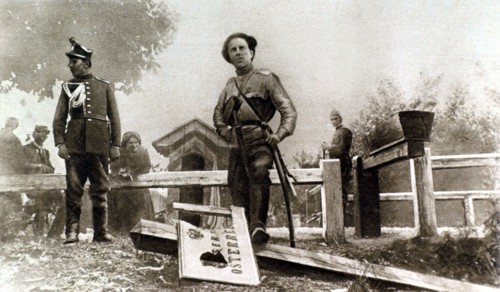 Russians and Rumanians on the Bukovin border (1916)