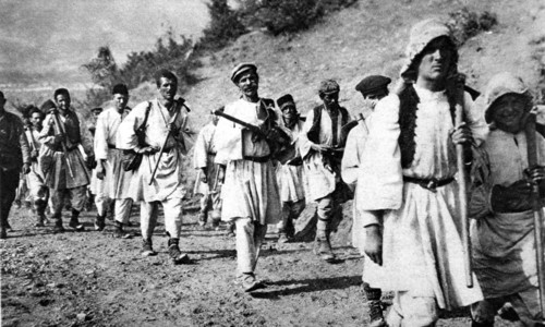 Première Guerre Mondiale. La construction des routes en Macédoine par les alliés (1916)