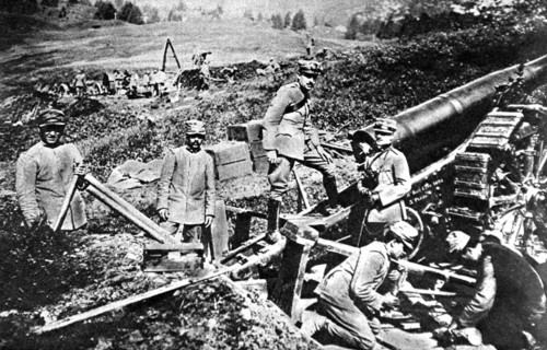 Première Guerre Mondiale. Le sous-chef d'état-major général italien , le général Porro, sort d'une visite au général Galliéni