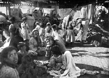 Première Guerre Mondiale. En Turquie, massacre des populations arméniennes (1915)