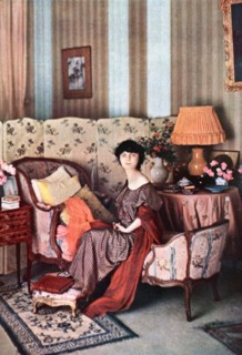 Countess Mathieu de Noailles in her drawing room (1913)