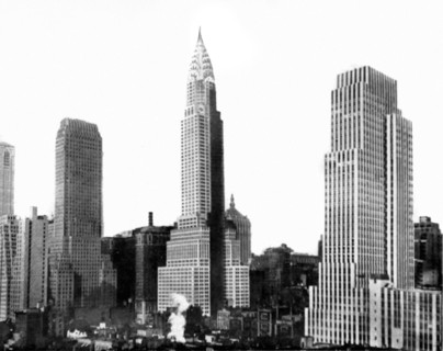 New York, Chrysler Building between Channing Building (on the l.) and New York Daily News building (1930)