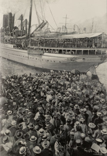 Révolte des Boxers. Départ des soldats allemands du port de Gênes (1900).