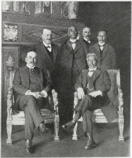 Sisowath visiting Paris in 1906