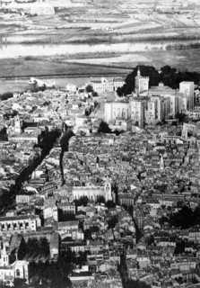 Vue de la ville d'Avignon et du palais des Papes (1929)