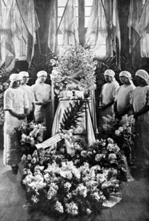 World War I. 
A shell which has fallen onto a Parisian day nursery, in 1918, has caused the death of a nurse.