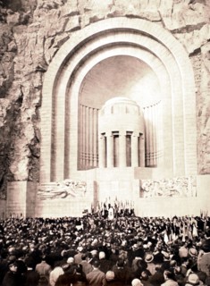 Inauguration of Nice War Memorial, 1928
