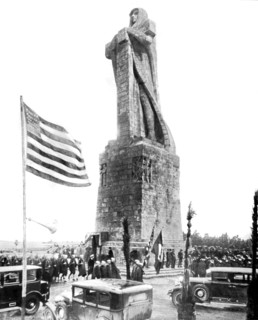Inauguration of a monument dedicated to Christophe Colomb, at Palos, where he embarked on August 3, 1492