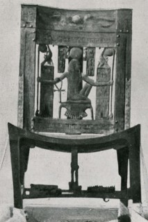 Trésor de Toutankhamon, Chaise