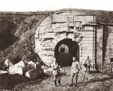 Entrée principale du fort de Douaumont