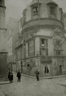 Policemen in Paris