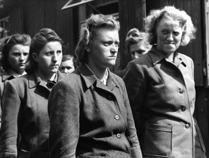 1942 /  Extermination de populations juives.